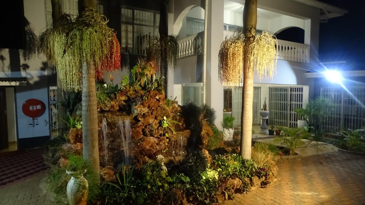 Mt Pleasant Bed And Breakfast Ltd Хараре Экстерьер фото