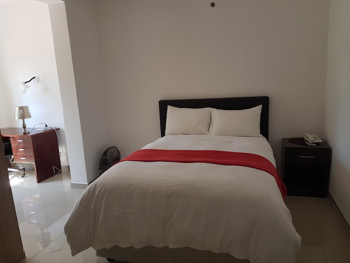 Mt Pleasant Bed And Breakfast Ltd Хараре Экстерьер фото