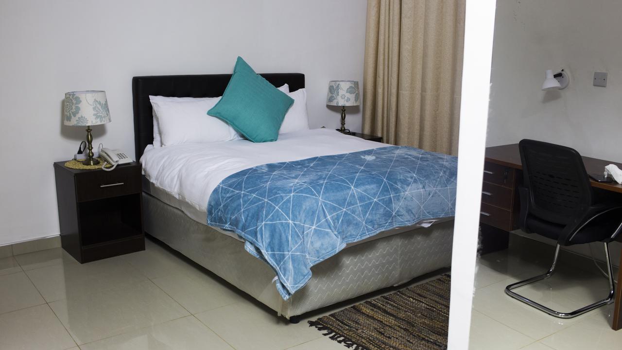 Mt Pleasant Bed And Breakfast Ltd Хараре Экстерьер фото