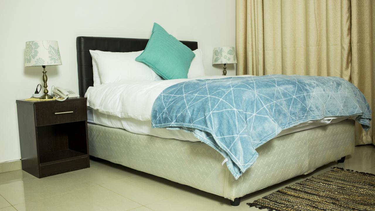 Mt Pleasant Bed And Breakfast Ltd Хараре Экстерьер фото